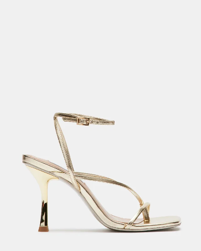 ANNIE CHAMPAGNE Checkered Shoe Pattern Look  