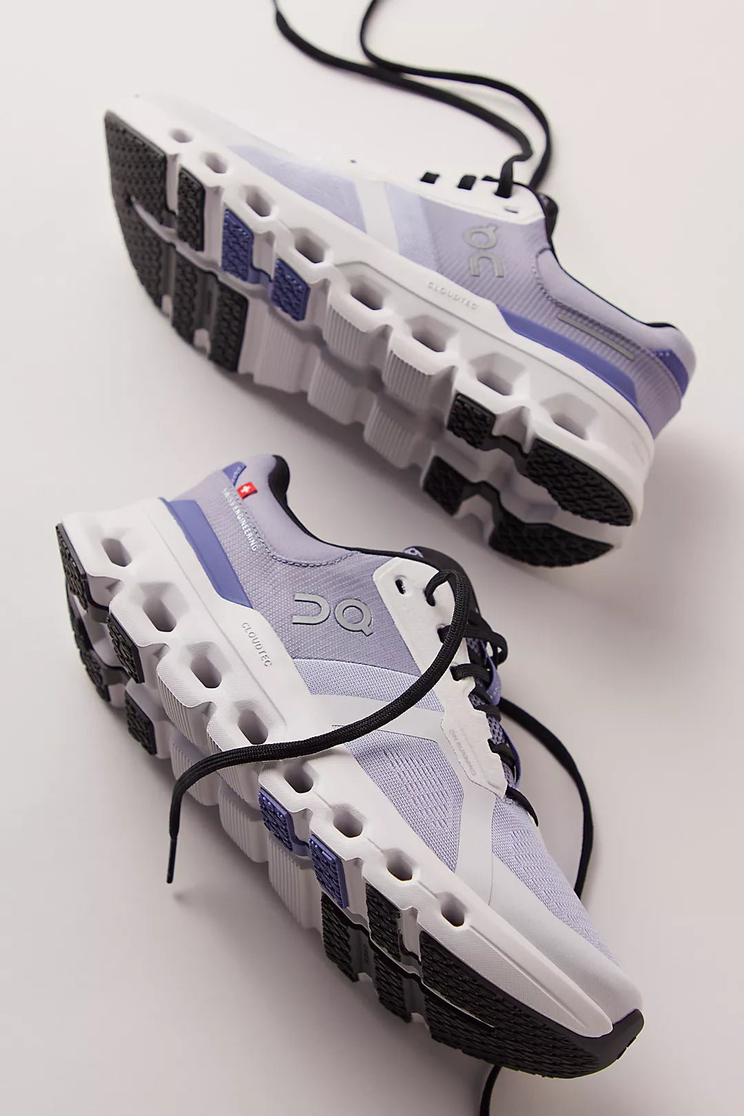 CLOUDRUNNER2 WOMEN FROST/WHITE Casual Loafer Style          
