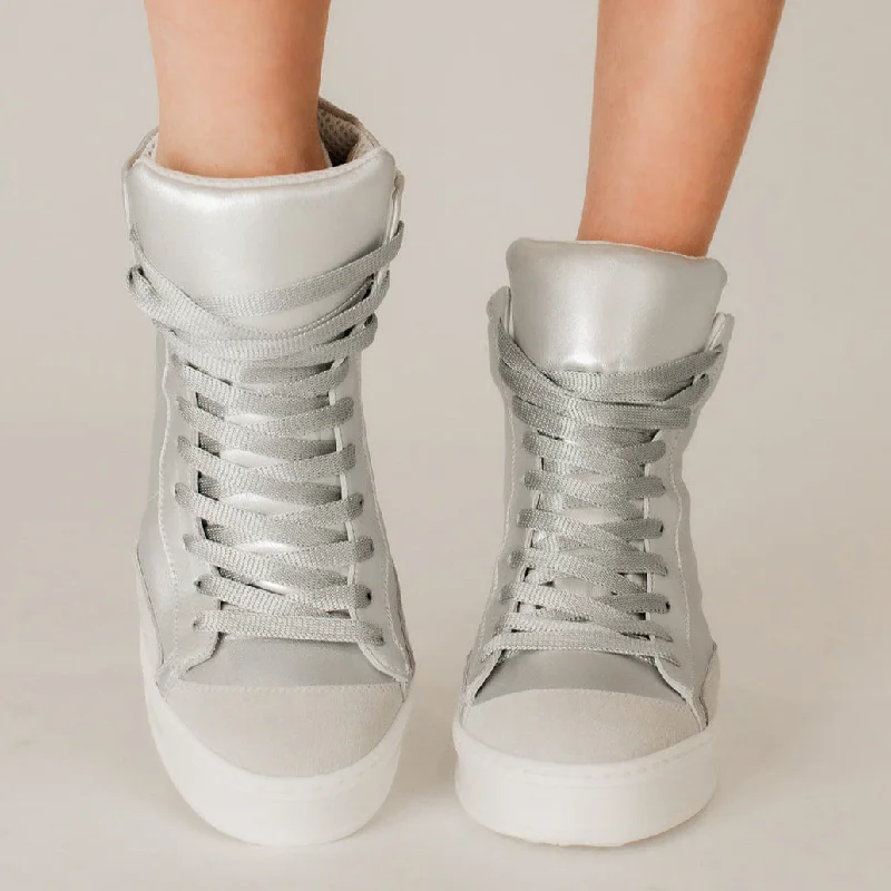 Fearless Silver Wedge Sneaker Hemp - Material Shoe Style  
