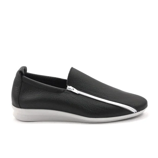 Nashaa Tassel Driving Shoe Look 