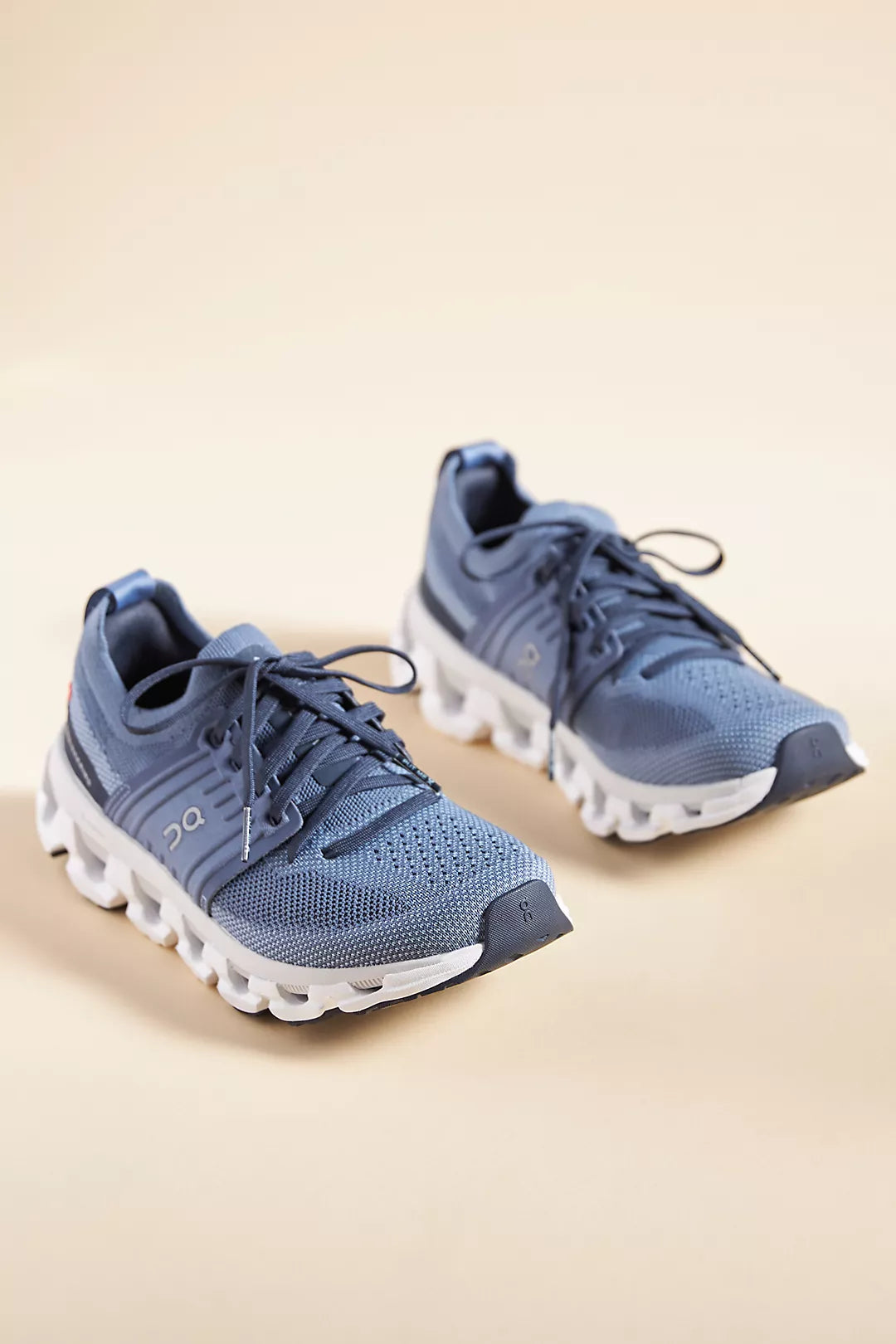 CLOUDSWIFT3 WOMEN METAL/WHITE Vintage Oxford Appeal 