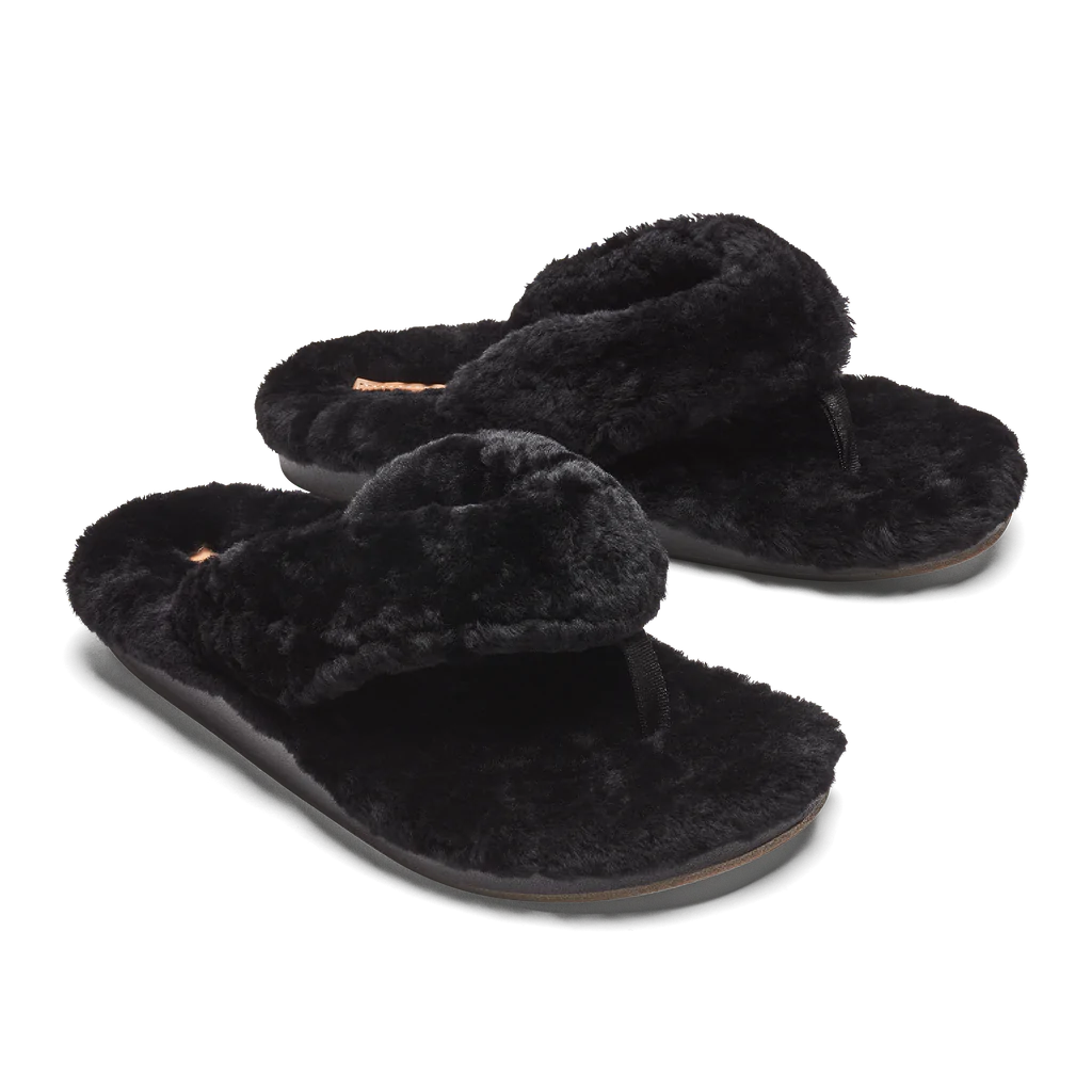 Olukai Kipe'a Heu Slipper Black Women's Minimalist Sneaker Style  