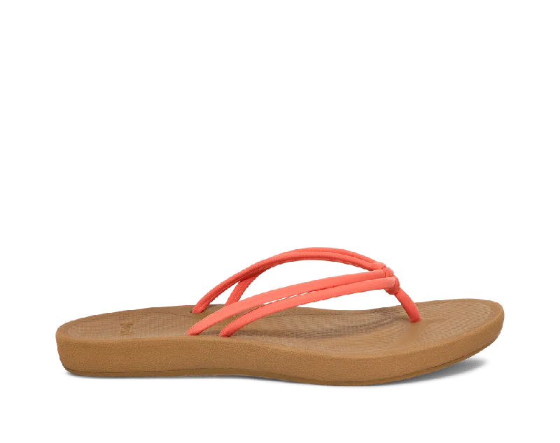 Sanuk Women’s Cosmic Sands Sandal Desert Boot Utility Style  