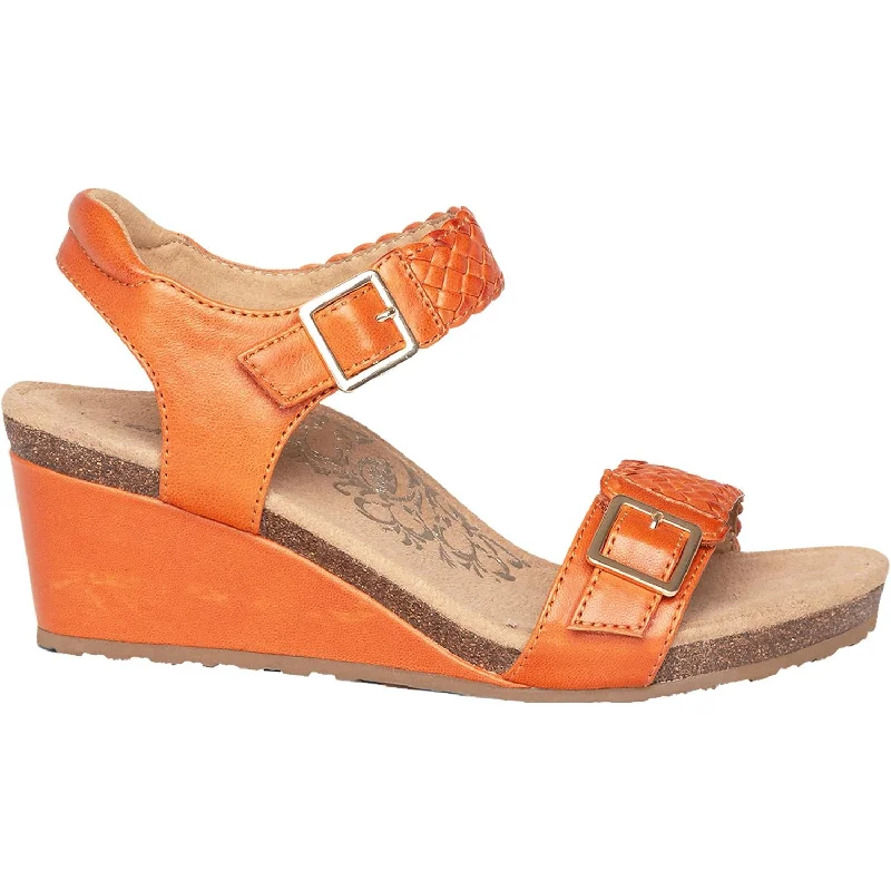 Women's Aetrex Grace Tangerine Leather Wingtip Oxford Design 