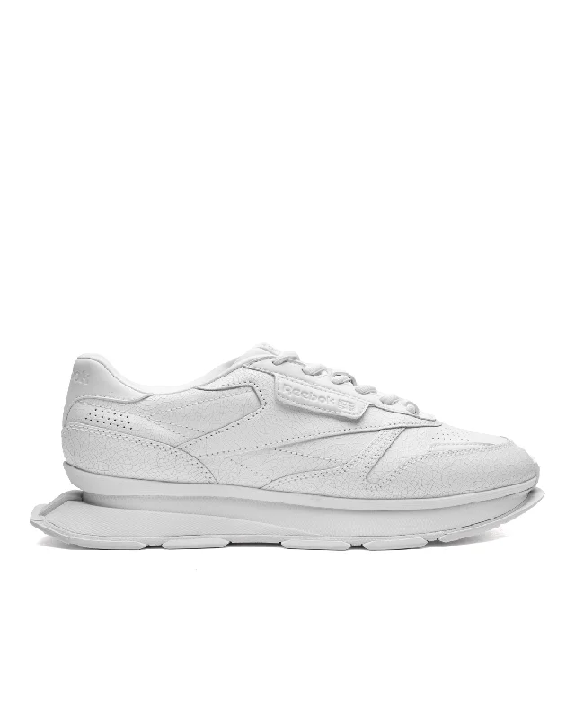 Classic Leather LTD Cracked White Vintage Oxford Appeal 