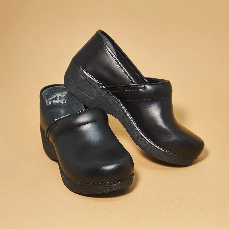 DANSKO XP 2.0 BLACKWP PULLUP Ivy League - Inspired Derby Look 