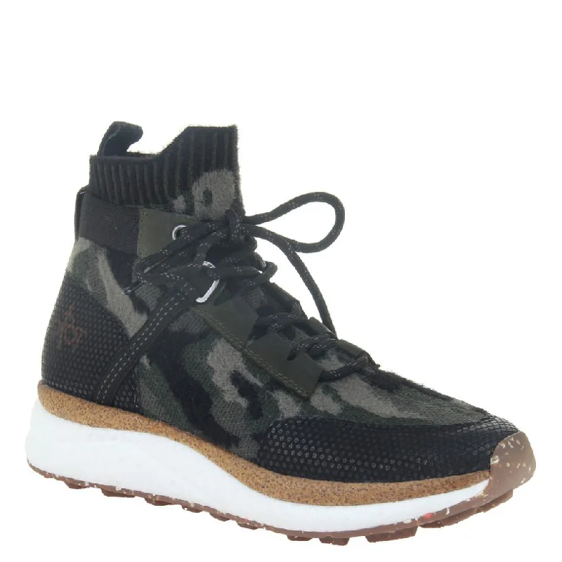 OTBT HYBRID HI TOP WOMEN'S - FINAL SALE! Quilted Shoe Design  