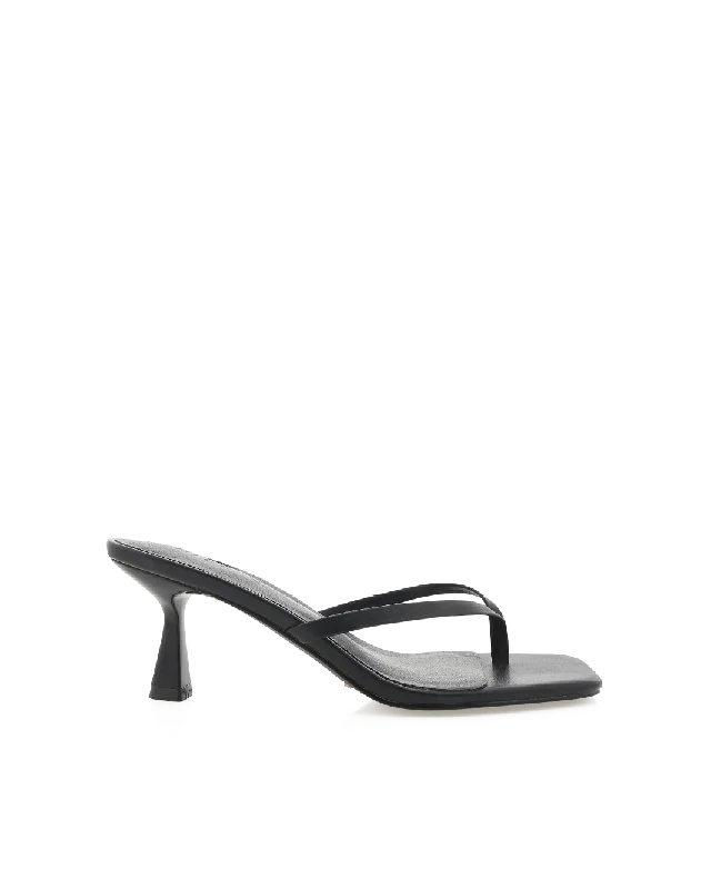 XAMI - BLACK Chunky Platform Sneaker Style  
