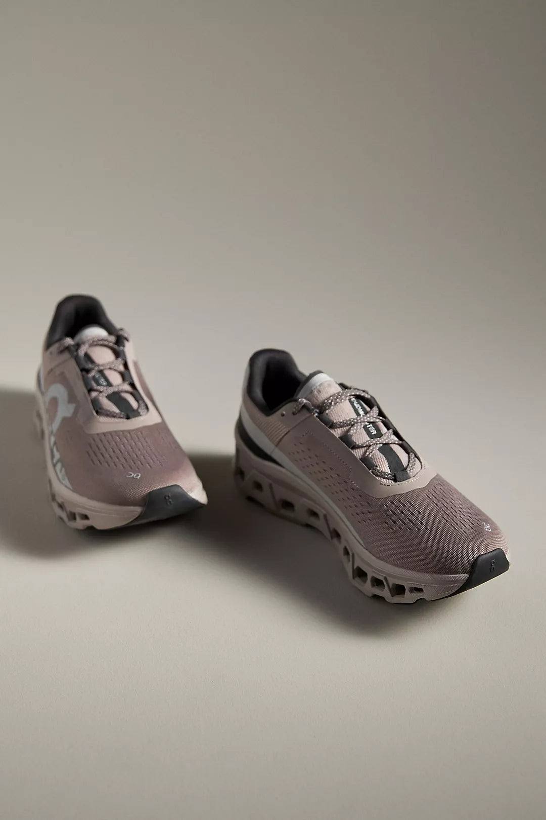 CLOUDMONSTER WOMEN CINDER FOG Upcycled Shoe Look  