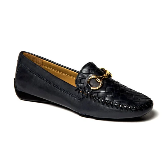 Perlata Metallic Trim Shoe Design  