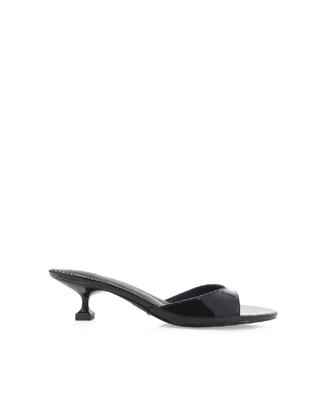 YASSER - BLACK PATENT Tassel Driving Shoe Look 