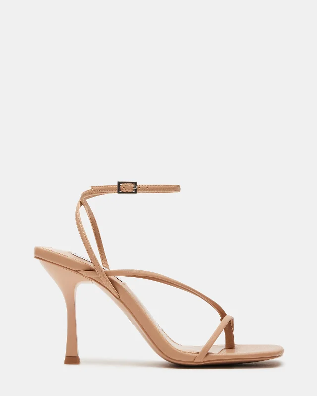 ANNIE NATURAL Suede Desert Boot 