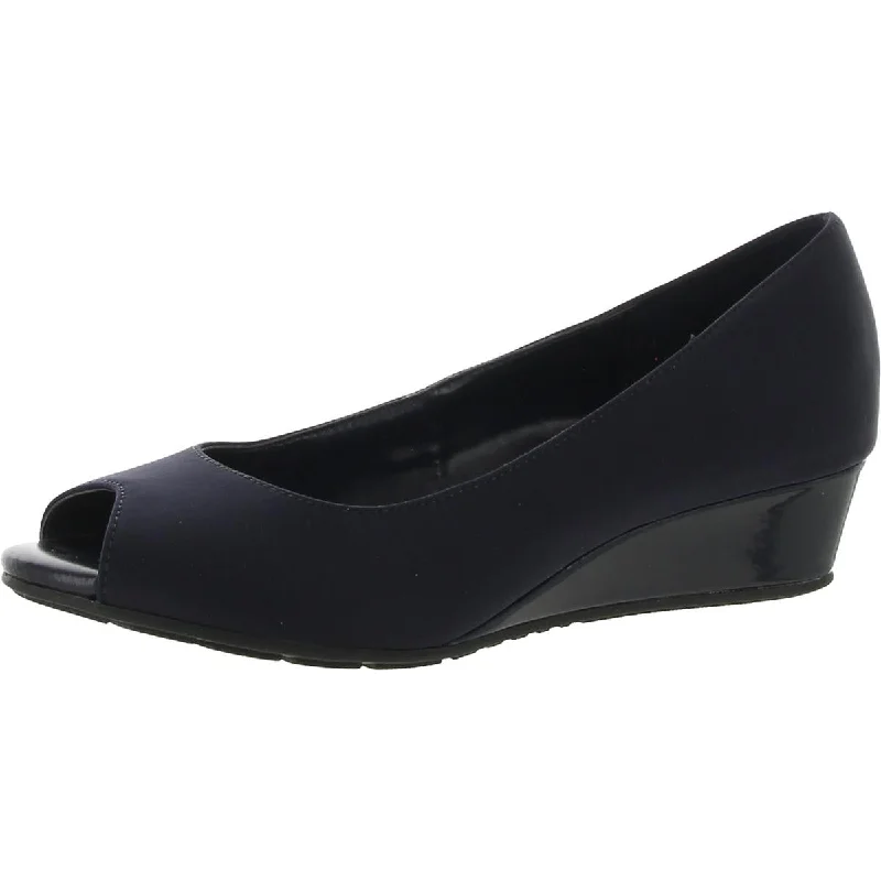 Bandolino Womens Candra Peep Toe Man Made Pumps Blue Coast Loafer Aesthetic 