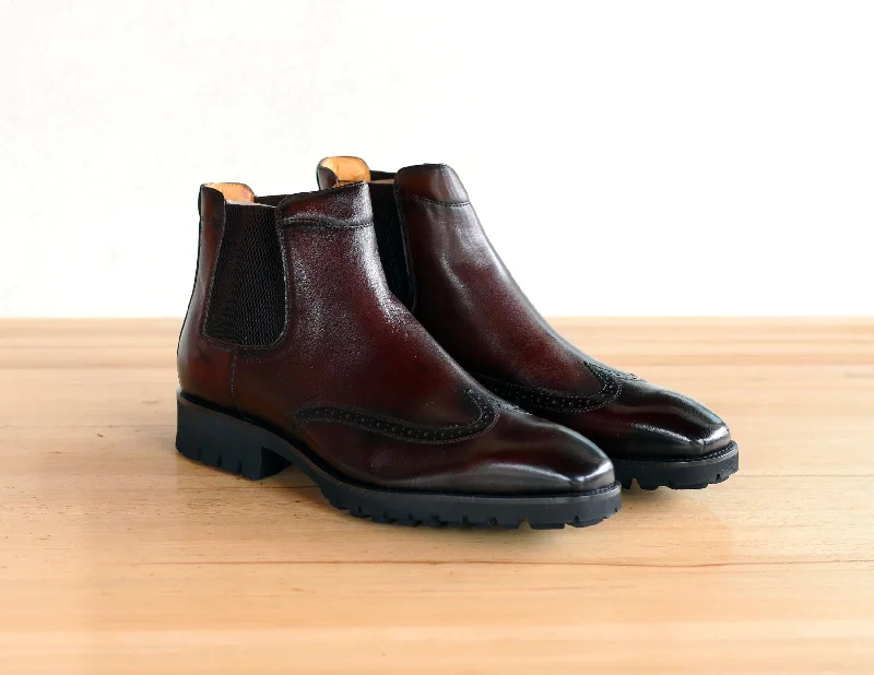 Style: 515-13-Chestnut Tailored Oxford Style 