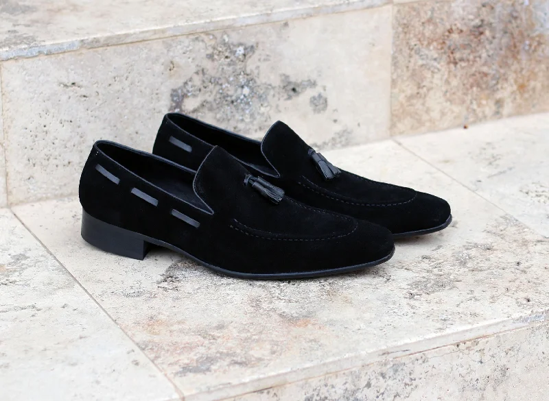 Style: 1377-05S-Black Chunky Platform Sneaker Style  