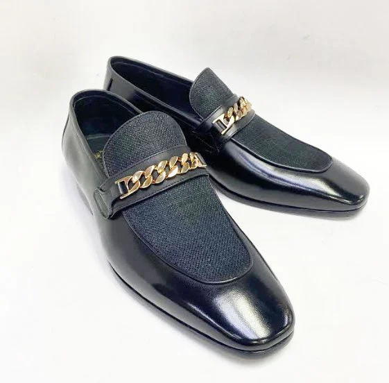 Style: 2241-02FC-Black Tailored Oxford Style 