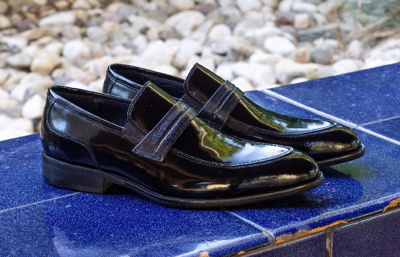 Style: 479-601R-Black Memory - Foam Slipper Look  