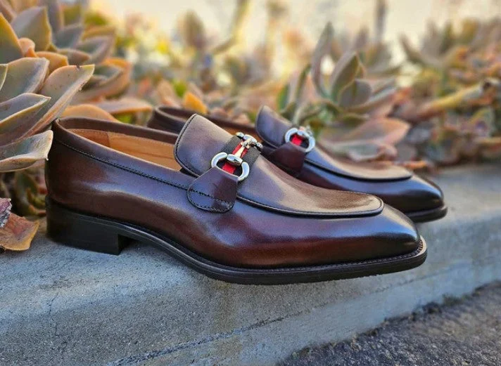 Style: 509-28R-Brown Performance Running Sneaker Look  
