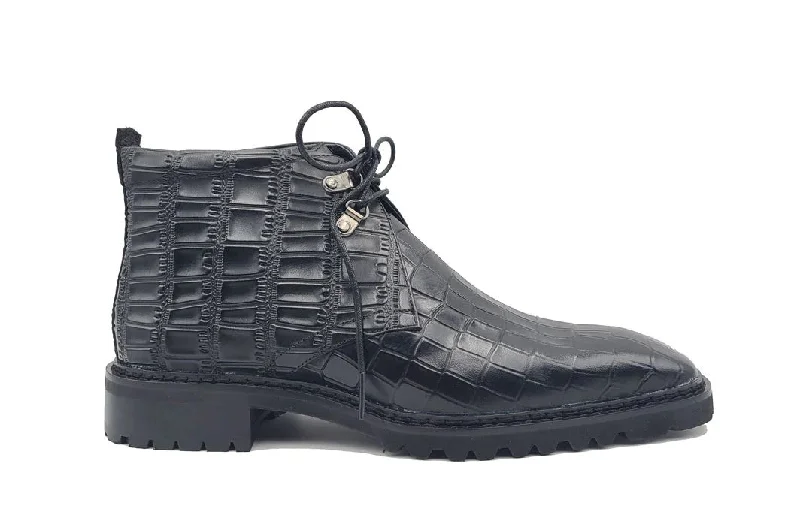 Style: 520-01-Black Quilted Shoe Design  