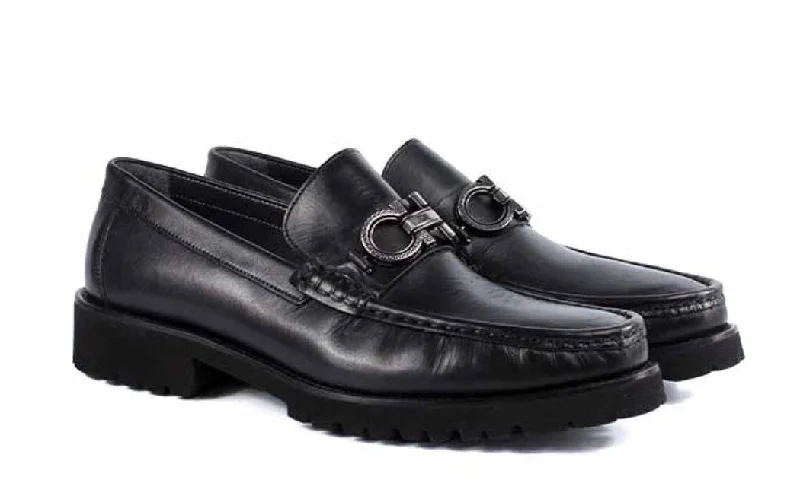 Style: Newport-C178-Black Mod Oxford Design  