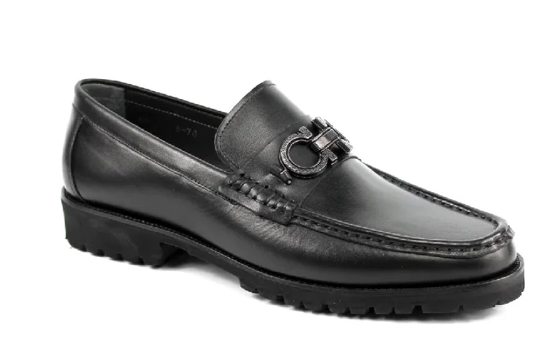 Style: Newport-P04-Black Bespoke Shoe Aesthetic 