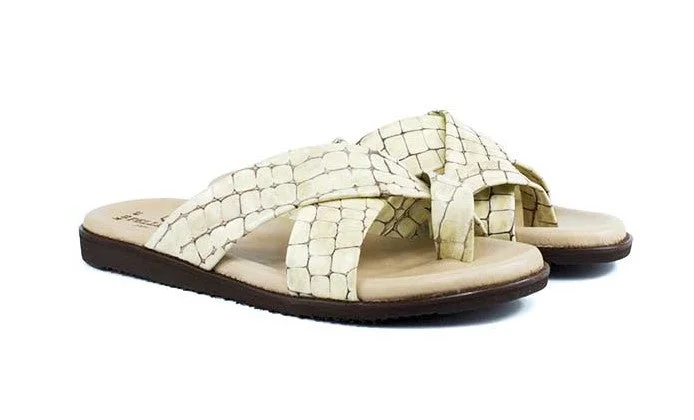 Style: Resort-Beige Elastic - Sided Chelsea Look  