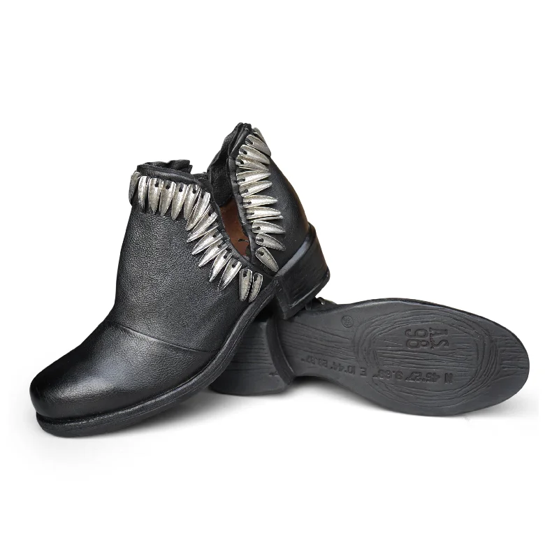 545222 - Black/ Silver Nails Dressy Chelsea Boot Style 