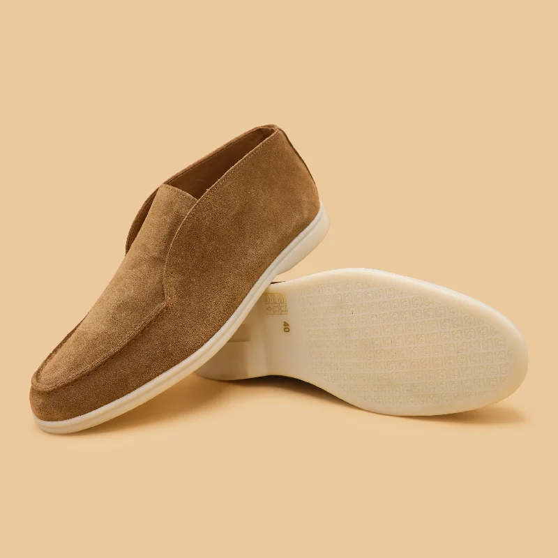 5514 - Tan Loose - Fit Slipper Style  