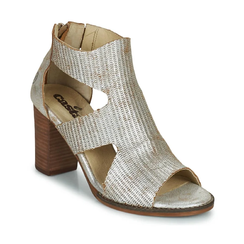 Neah Heeled Boots In Silver Skateboarding Sneaker Style  