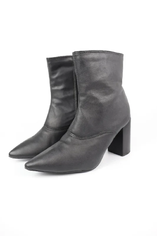 Sophia Boots In Black Moccasin Soft - Sole Style  