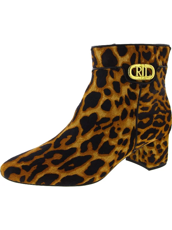 Wynne III Womens Leopard Logo Ankle Boots Two - Tone Shoe Design  